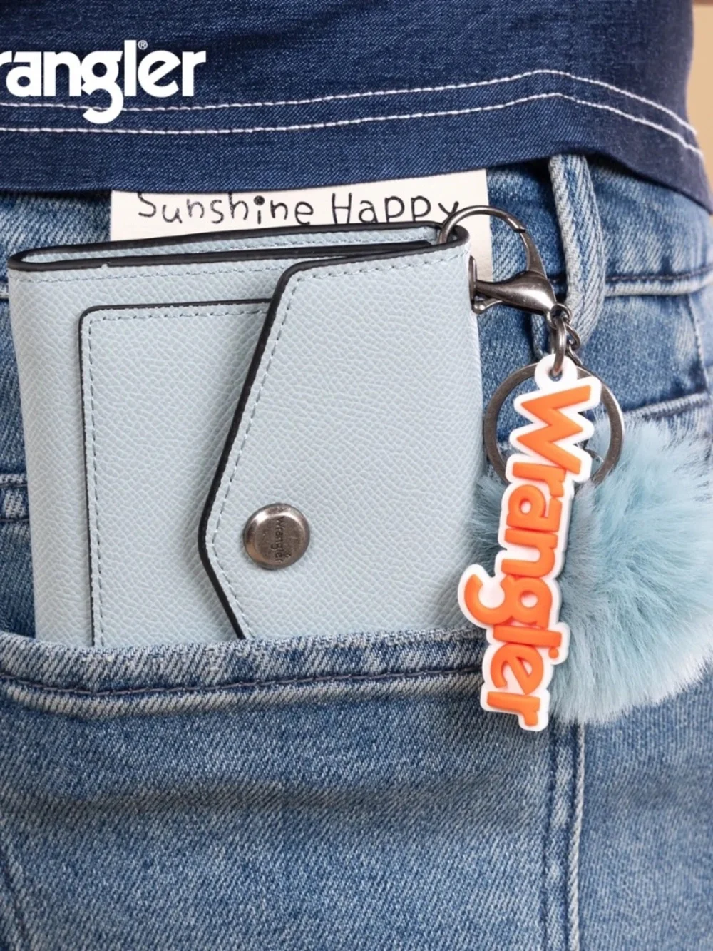 Wrangler Tri-Fold Wallet with Keyring Pom Pom Jean